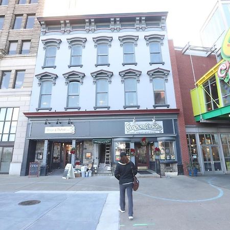 Downtown Easton Apartment Bagian luar foto