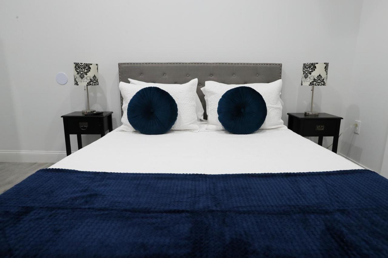 Downtown Easton Apartment Bagian luar foto