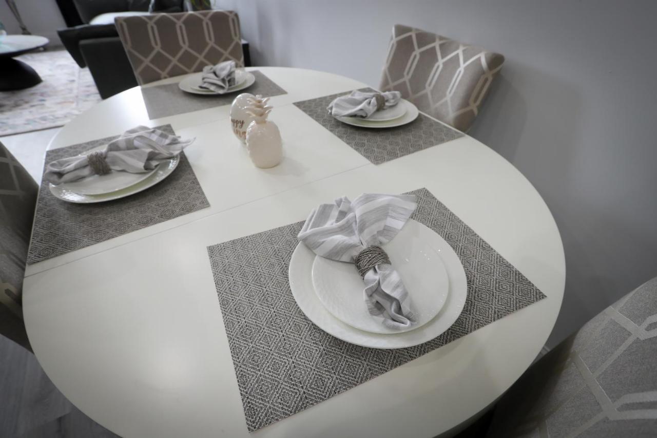 Downtown Easton Apartment Bagian luar foto