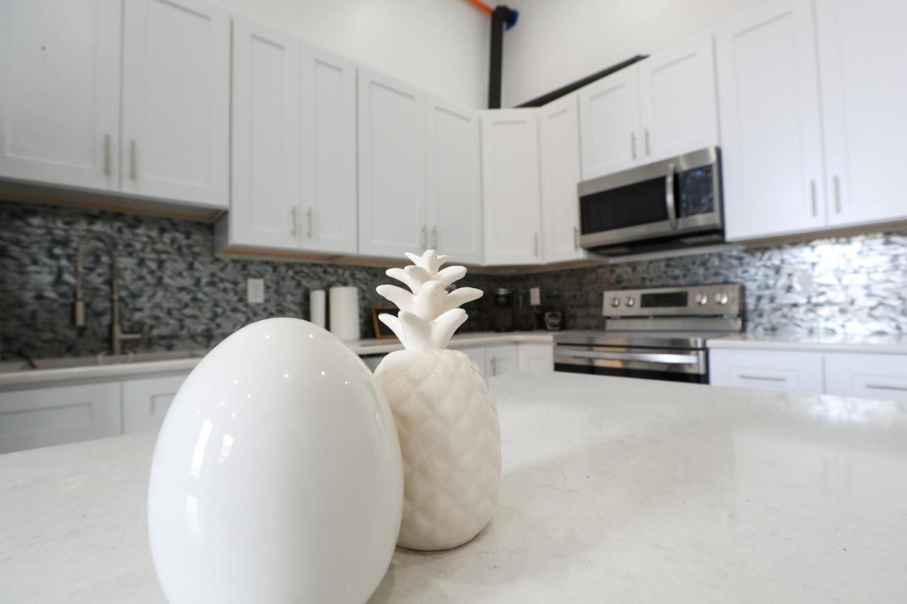 Downtown Easton Apartment Bagian luar foto