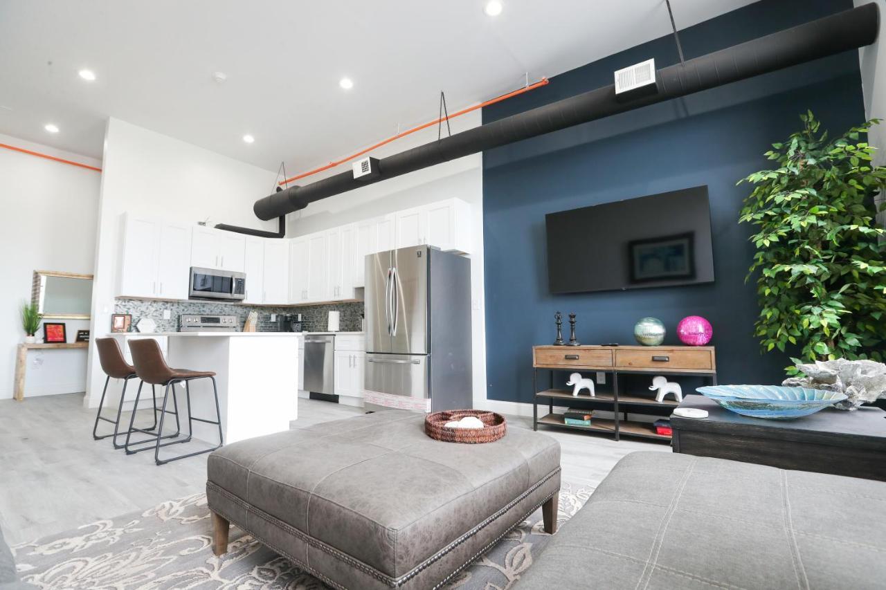 Downtown Easton Apartment Bagian luar foto
