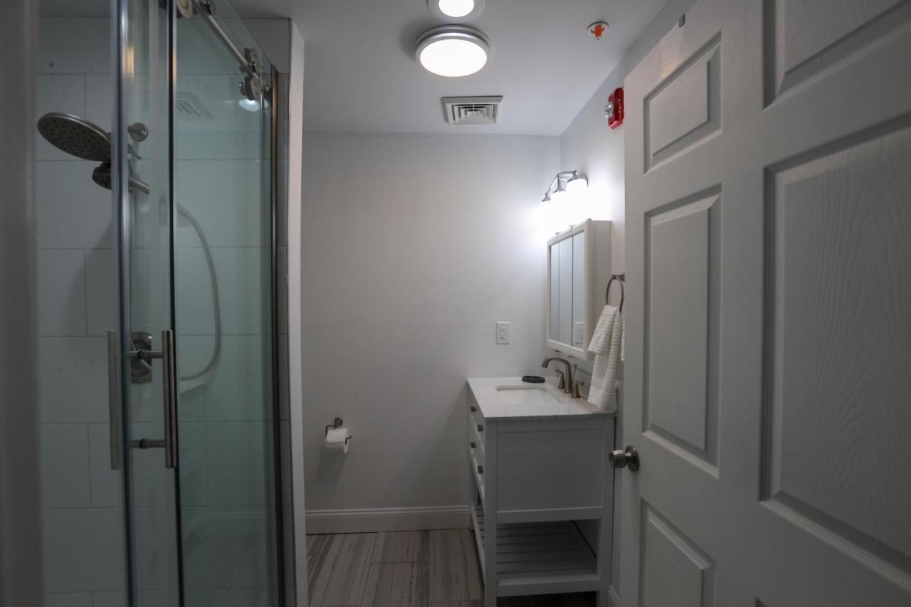 Downtown Easton Apartment Bagian luar foto