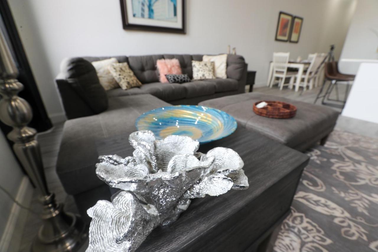 Downtown Easton Apartment Bagian luar foto