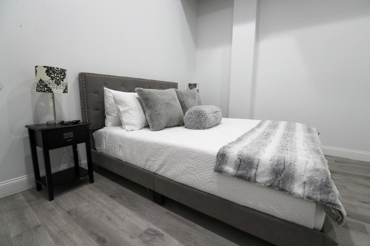 Downtown Easton Apartment Bagian luar foto