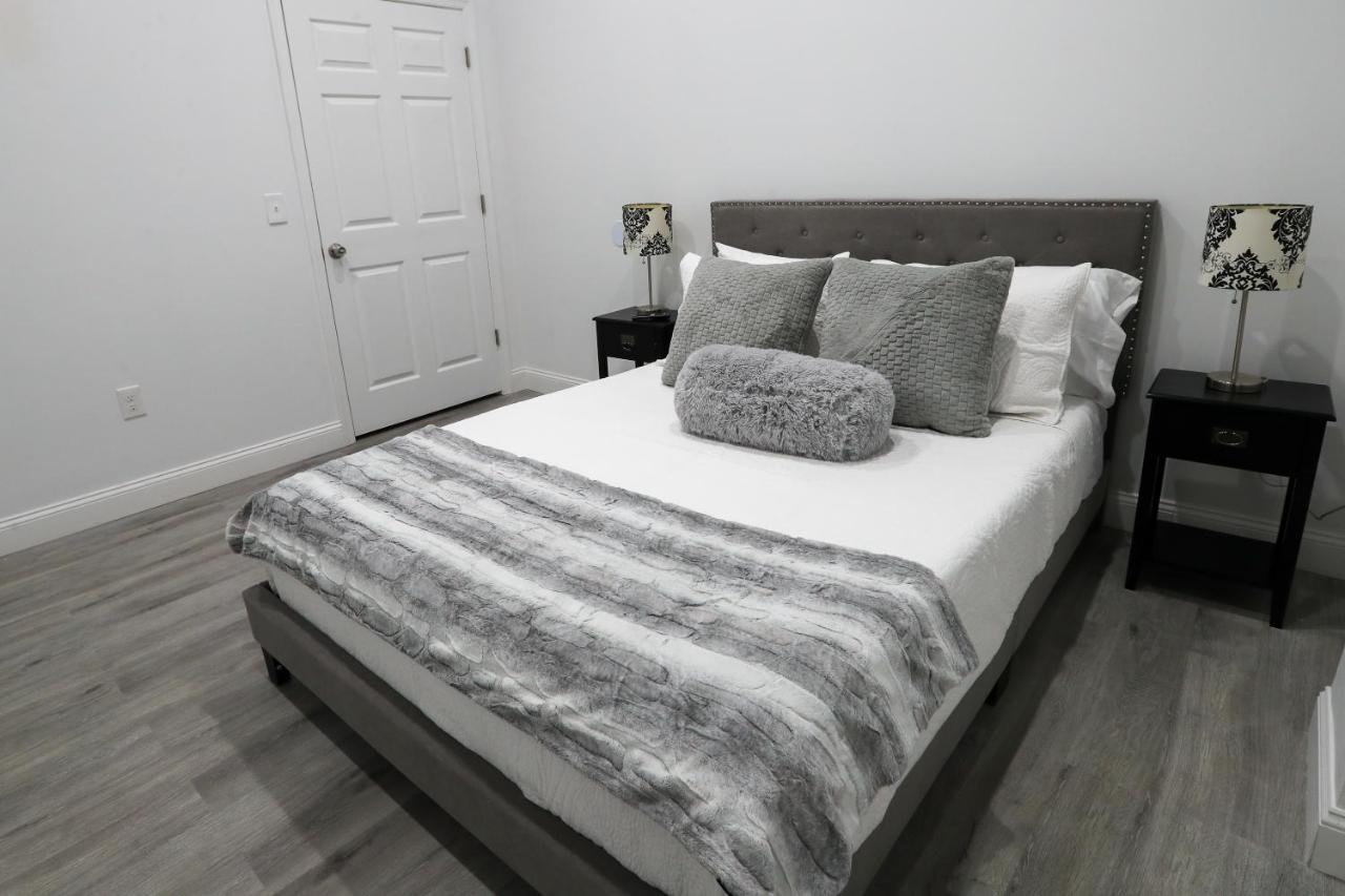 Downtown Easton Apartment Bagian luar foto
