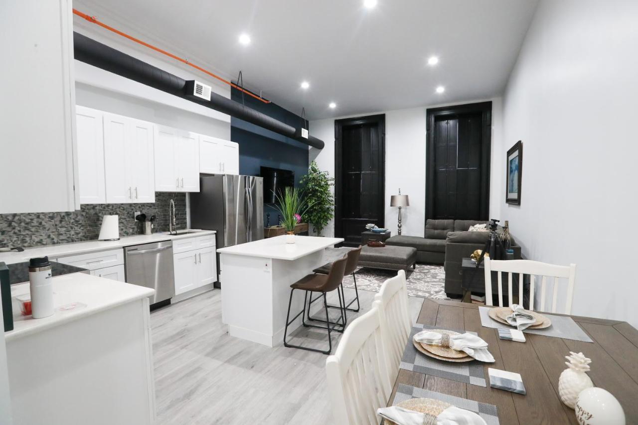 Downtown Easton Apartment Bagian luar foto
