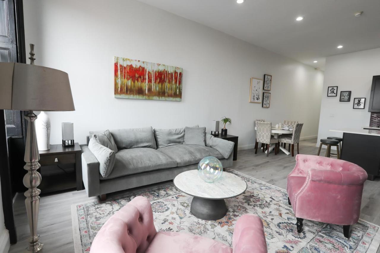 Downtown Easton Apartment Bagian luar foto